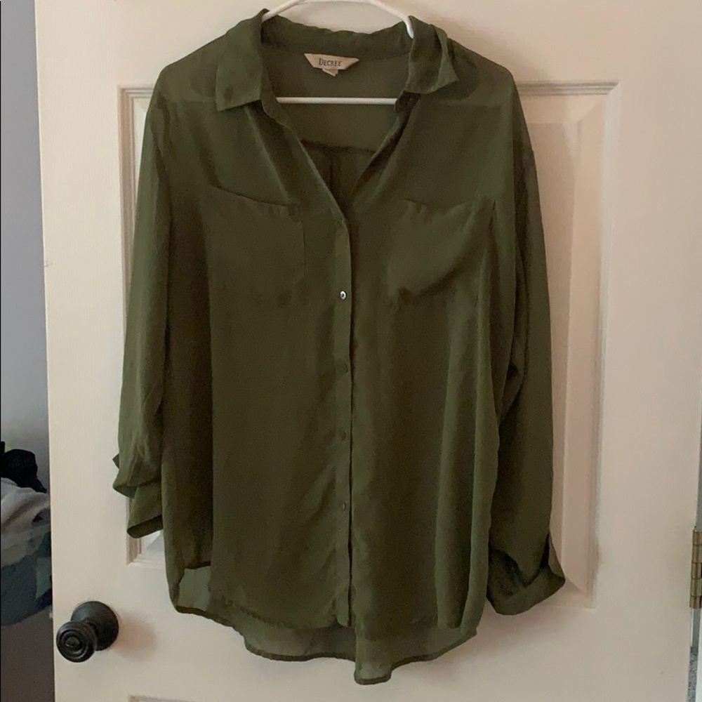 🍂Sheer Green Blouse Size L